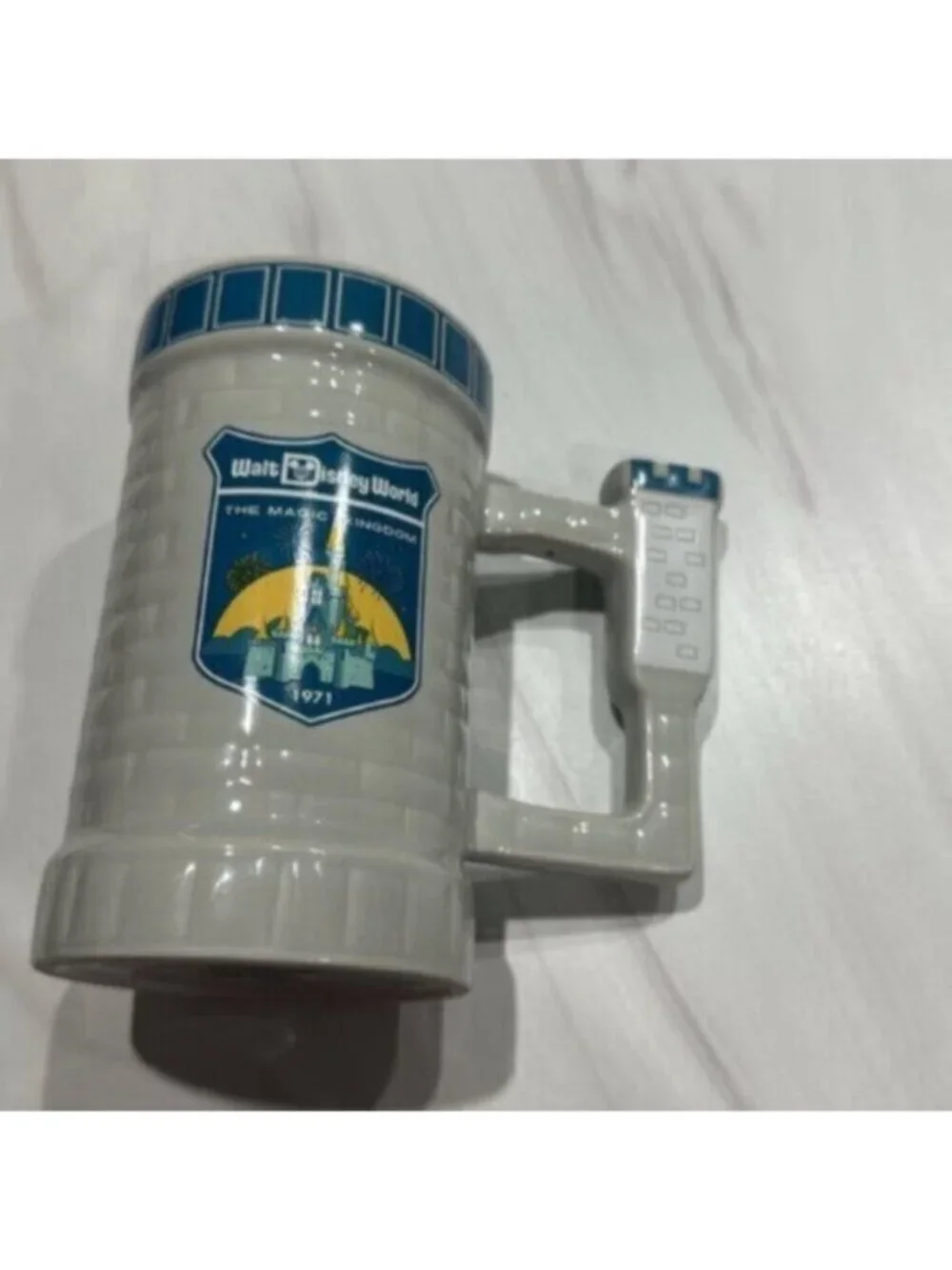 NWT! Disney Parks Walt Disney World Castle Tower Mug